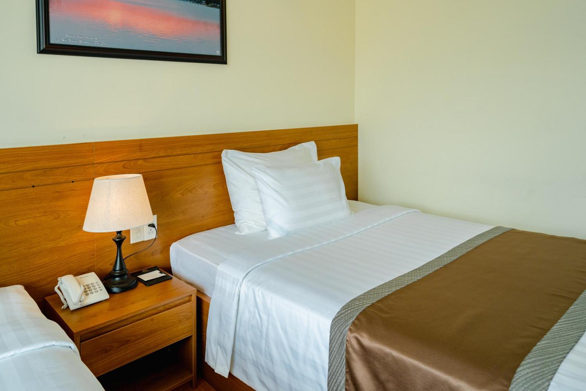 Bombo Dalat Hotel ภายนอก รูปภาพ