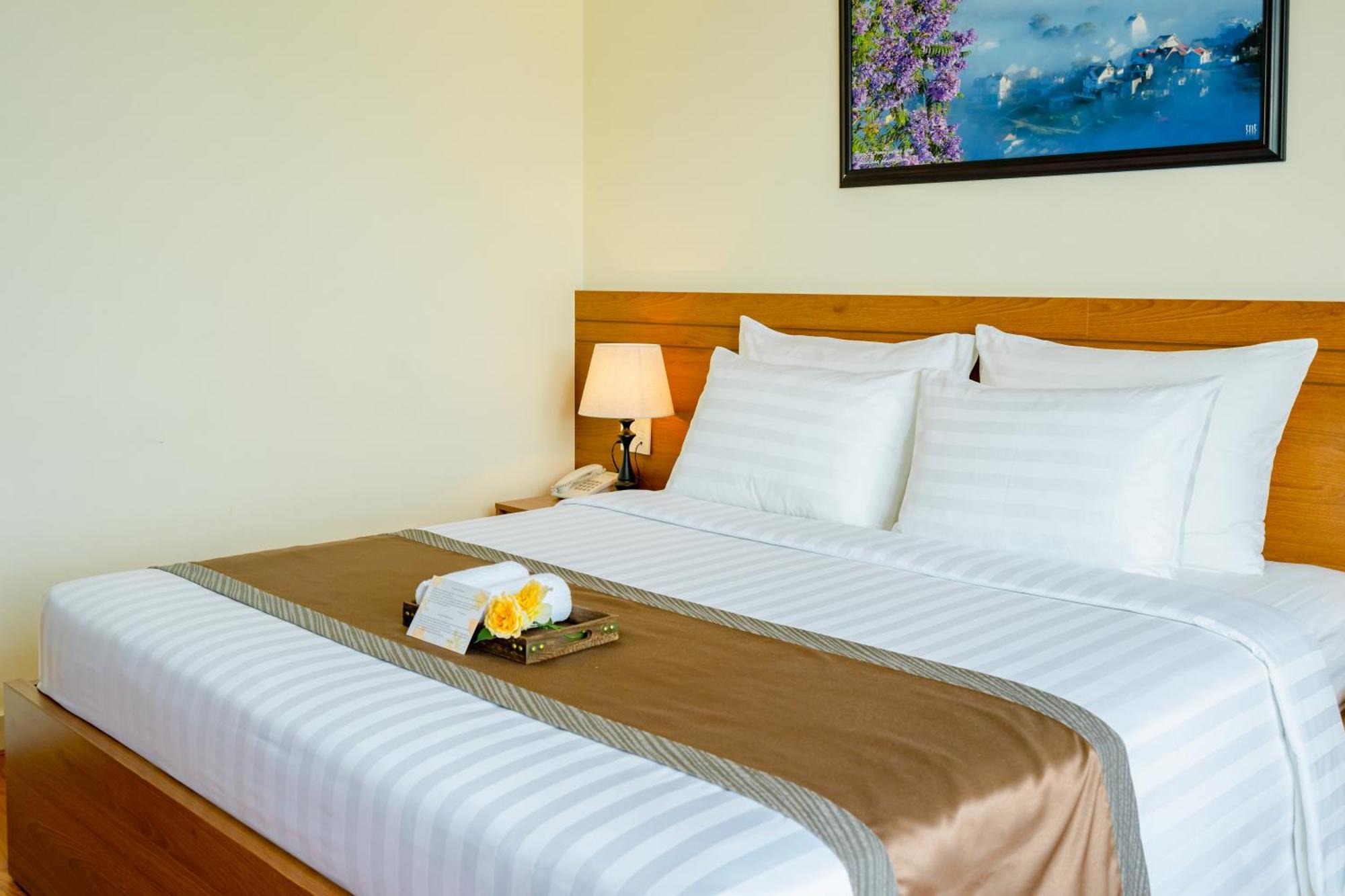 Bombo Dalat Hotel ภายนอก รูปภาพ